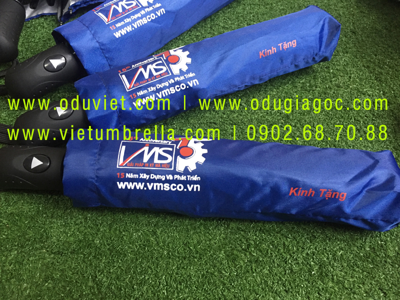 xưởng sản xuất ô dù cầm tay in logo quảng cáo